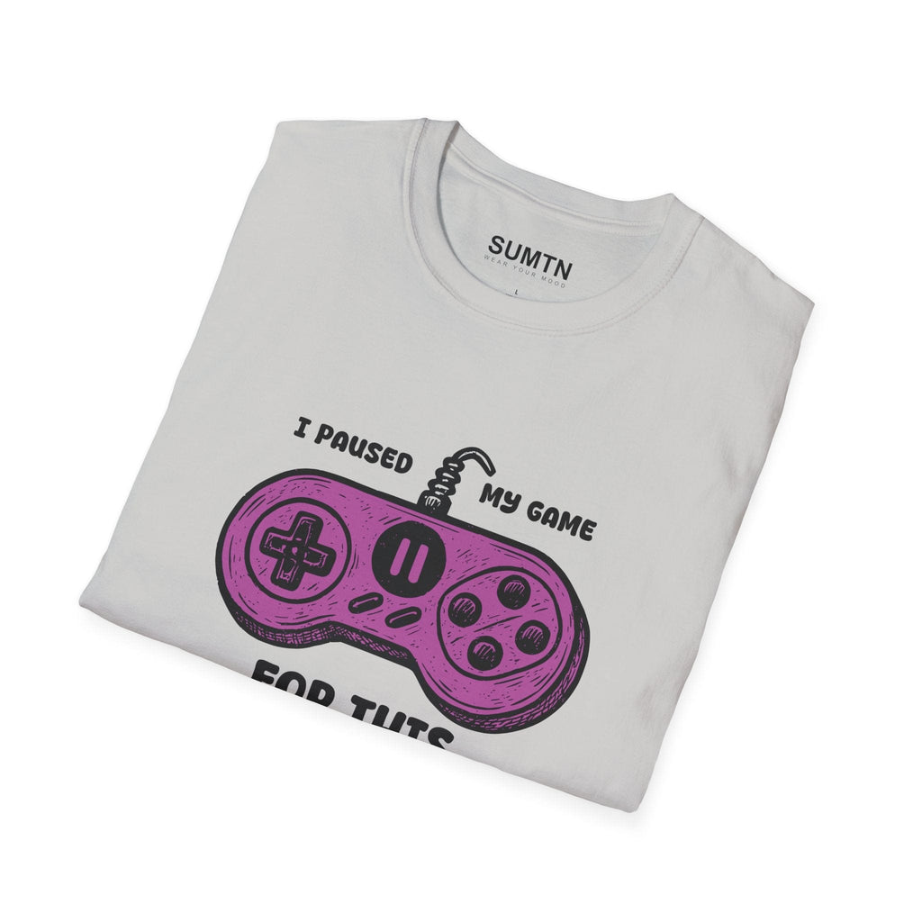 J'ai mis mon jeu en pause pour ce t-shirt rose (pâle)
