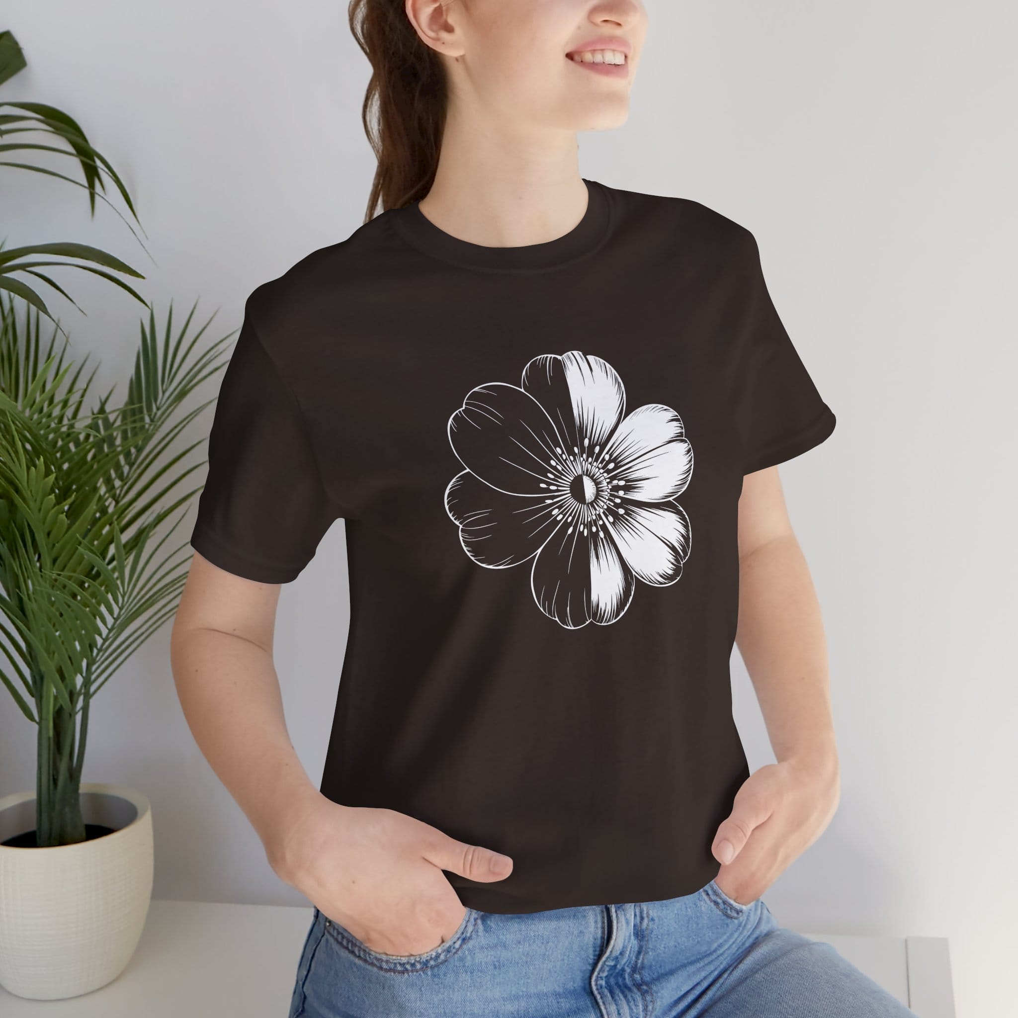 Monochrome Retro Flower T-Shirt (Dark)