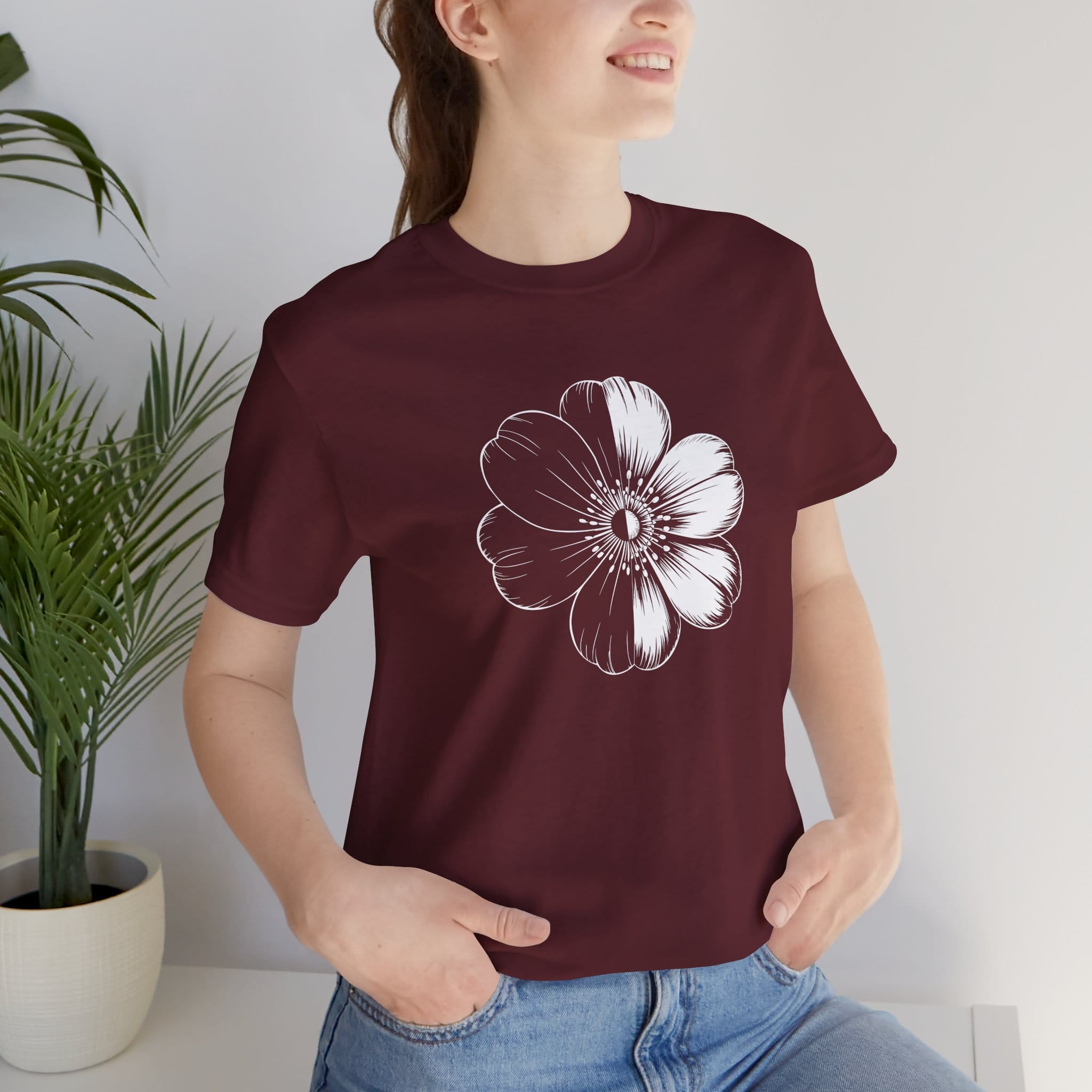Monochrome Retro Flower T-Shirt (Dark)