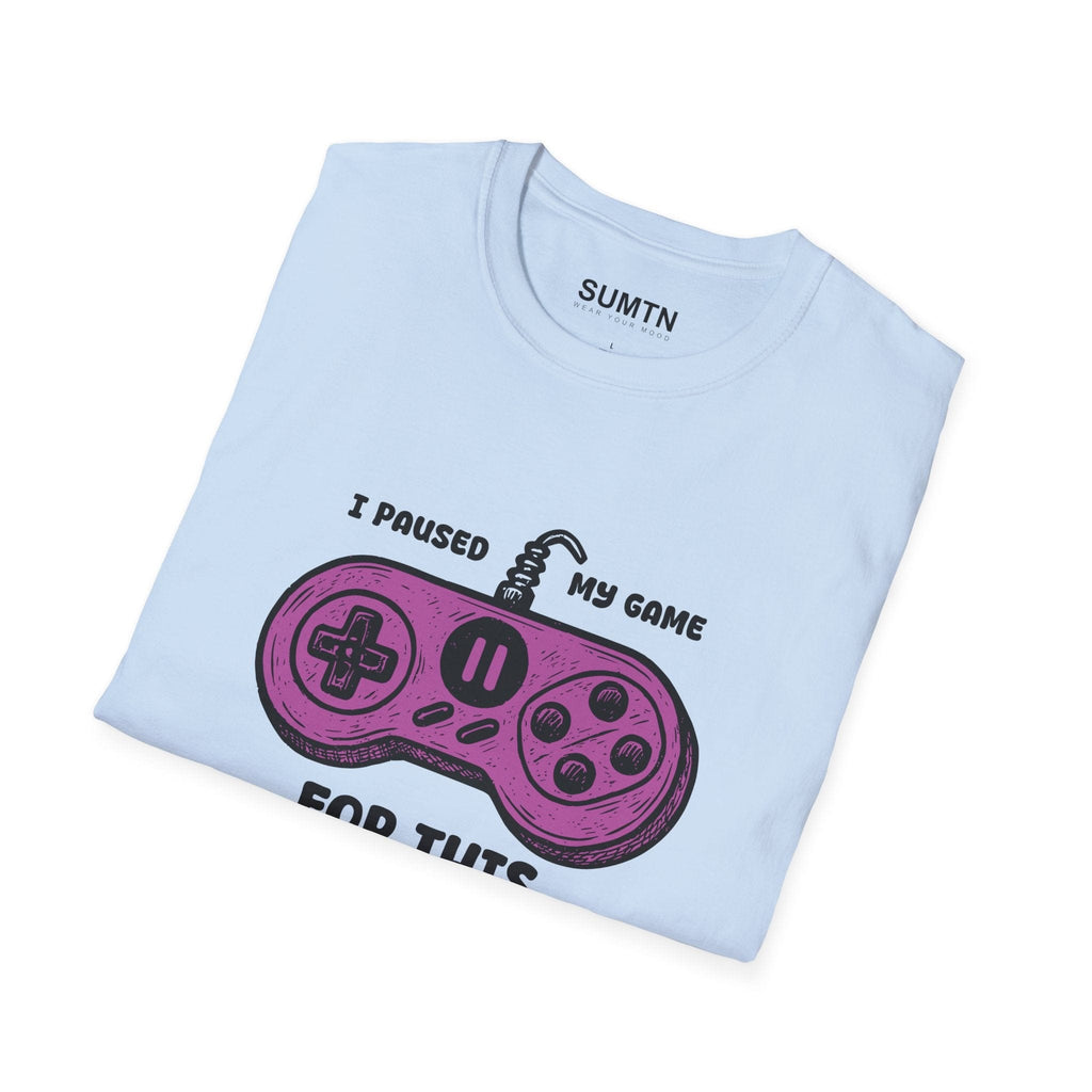 J'ai mis mon jeu en pause pour ce t-shirt rose (pâle)