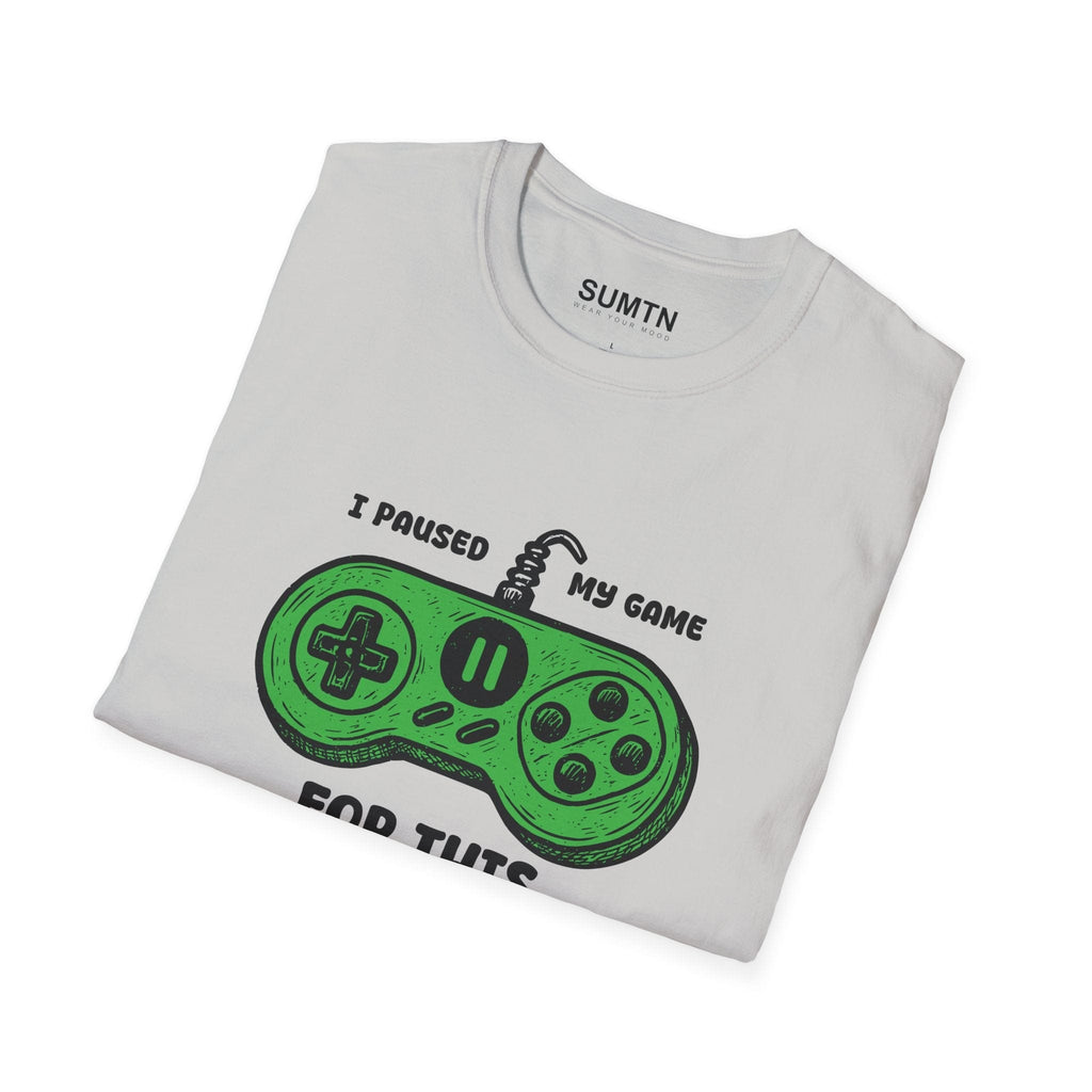 J'ai mis mon jeu en pause pour ce t-shirt vert (pâle)